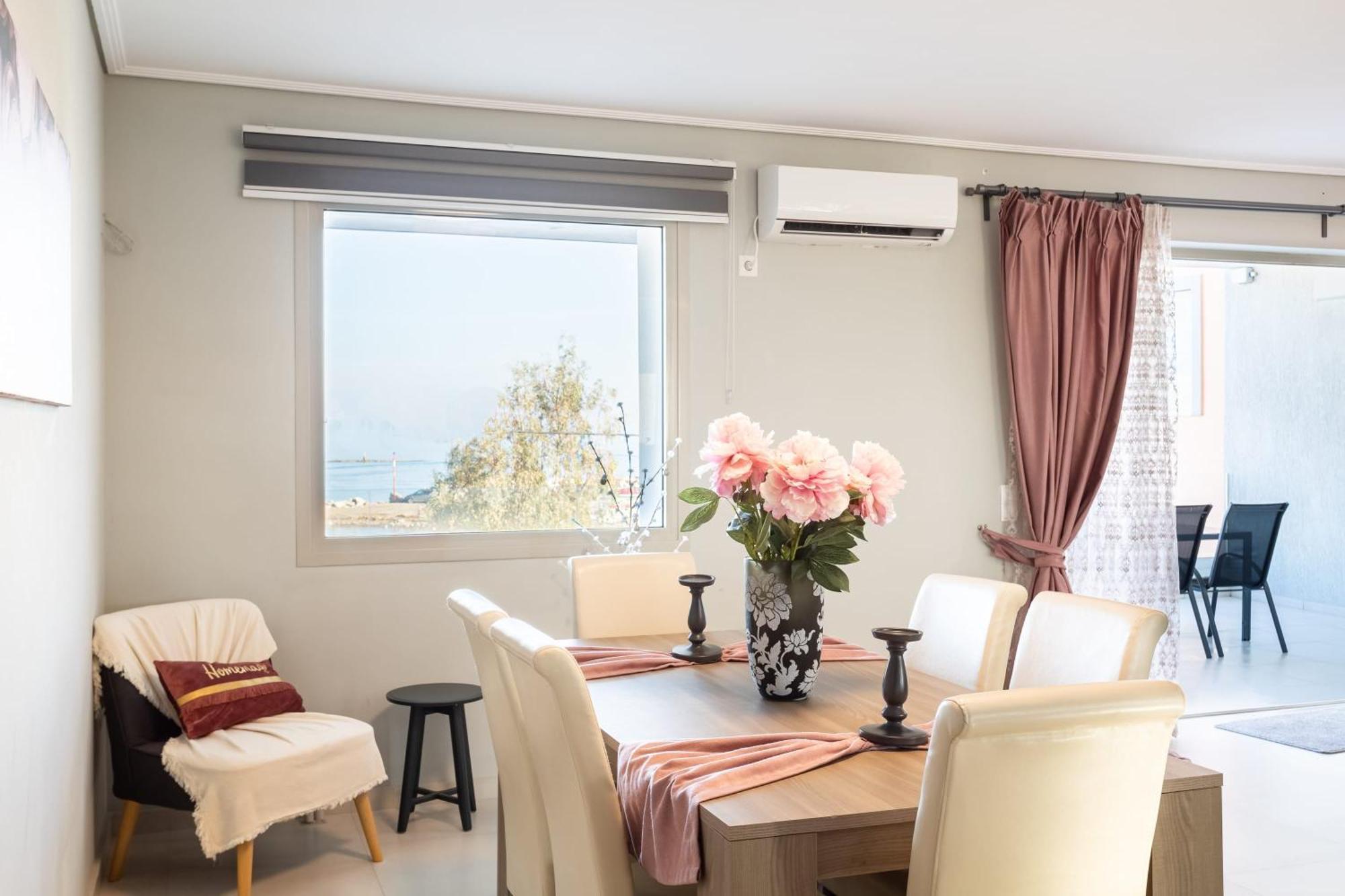 Beachfront Artemida Retreat - Peony Seabreeze Gem Экстерьер фото